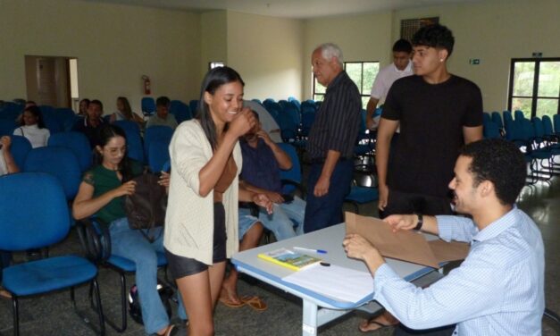 PRIMEIRO DIA DE BALCÃO MÃOS À OBRA: SUCESSO TOTAL!